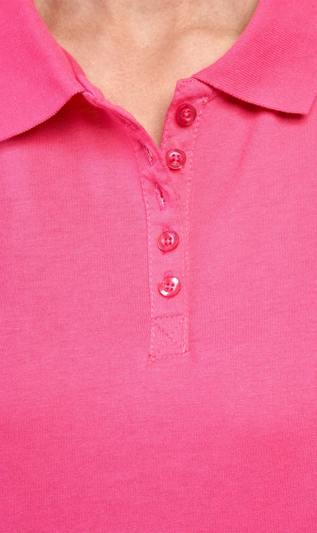 Women's Short Sleeve Pique Knit Polo Shirt in Relaxed Fit Pocketless Jersey